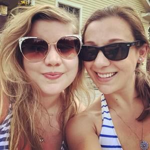 Meet your Posher, Julie